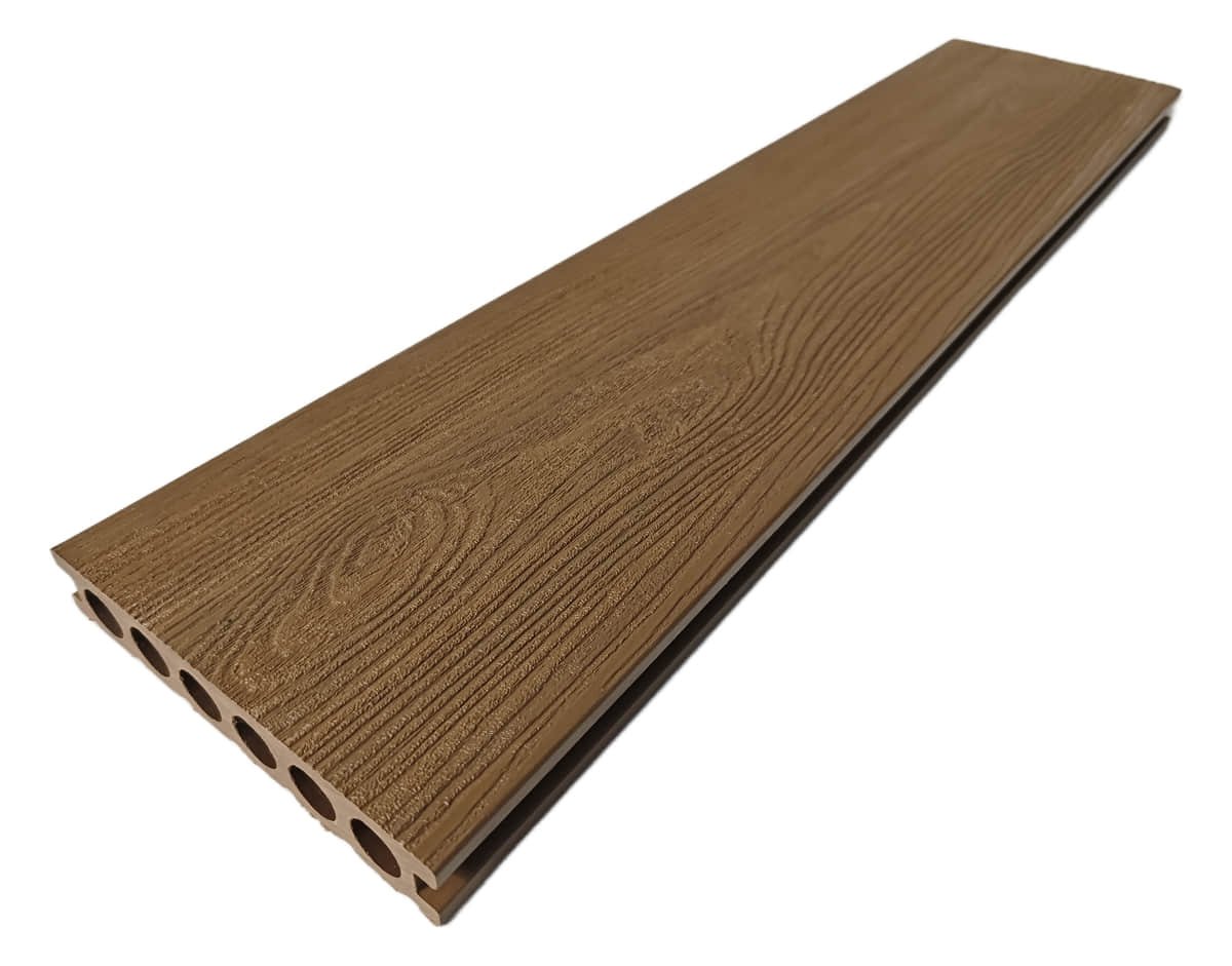 What Is Composite Decking? A Guide for Builders 4 what is composite decking 05