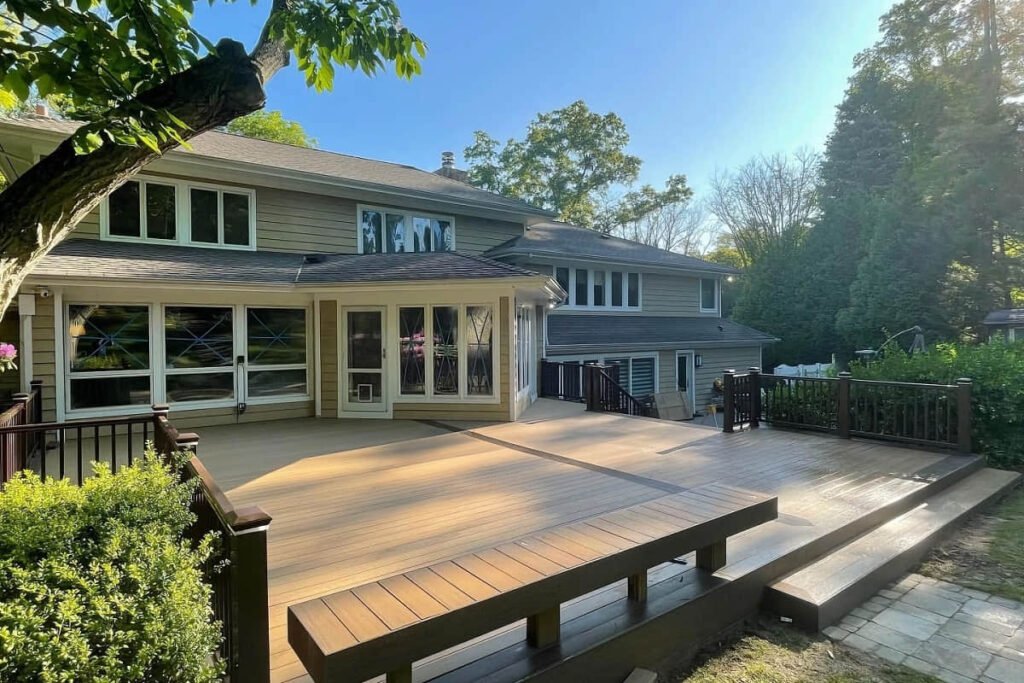 Outdoor entertaining space showing composite decking used as a patio surface