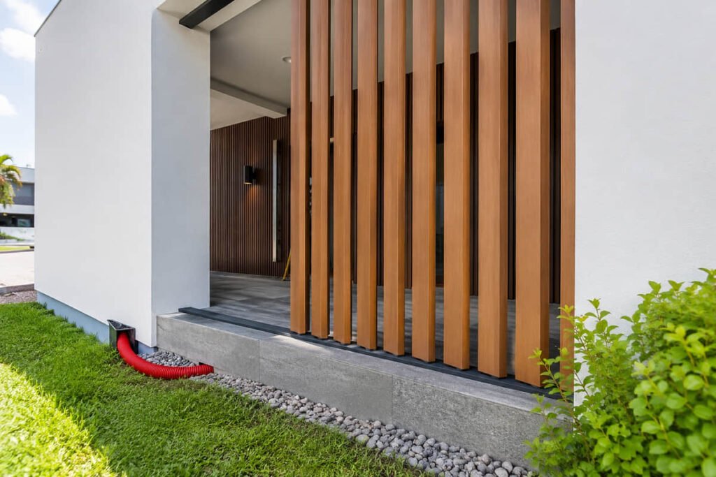 composite screening entrance drainage detail
