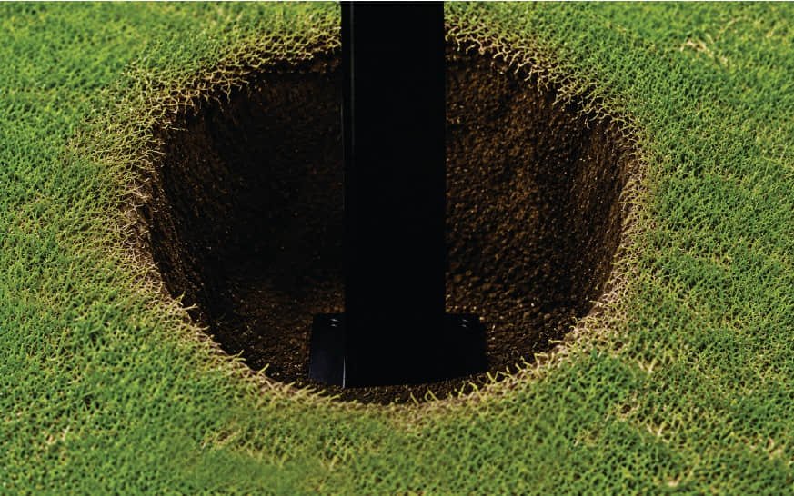 How to Install Composite Screening as One System 3 composite screening post hole dug in lawn