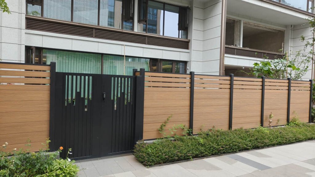 How to Choose a Composite Fencing Supplier: 7 Factors to Check 1 composite fencing supplier fence gate design